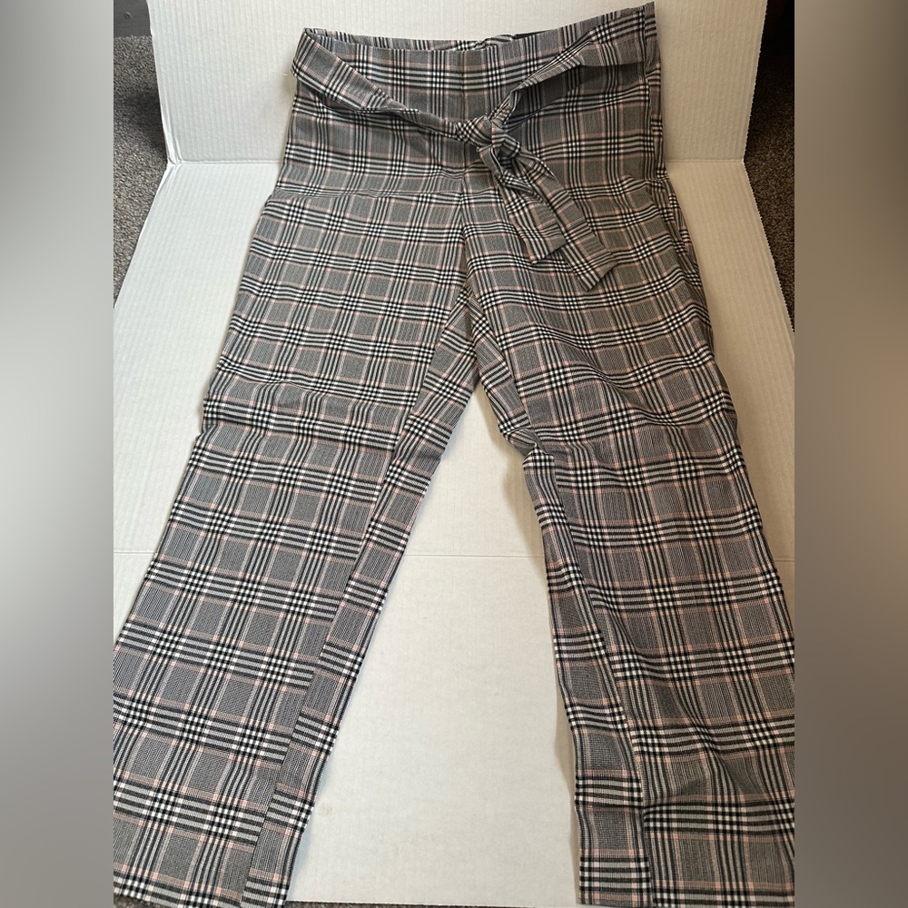 Woman’s pants capri